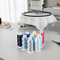 Fil à broder pour machine à broder informatisée, polyester tri-lobal 120D/2, résistant à la décoloration, très vendu