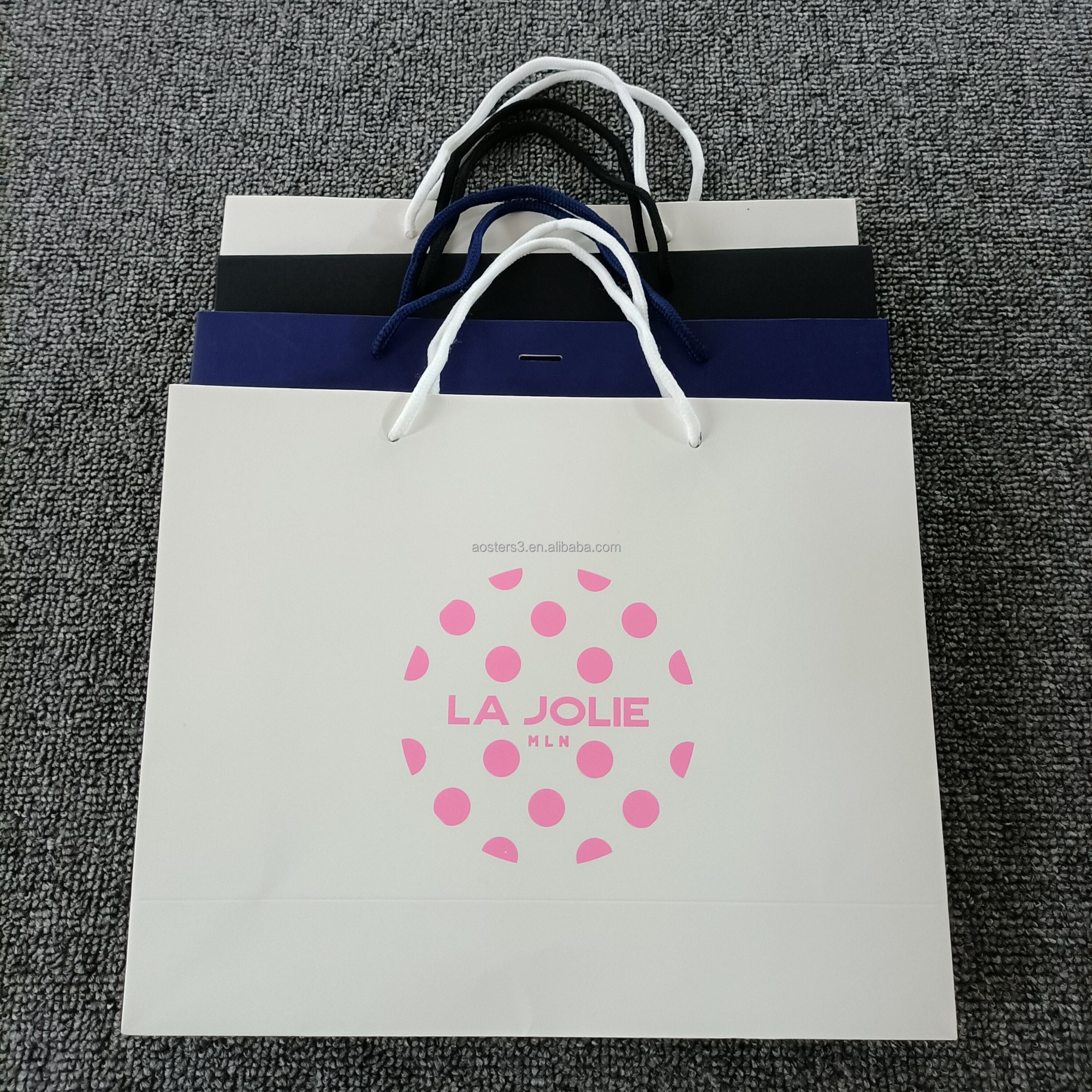 Personalized Cardboard Paper Gift Bag High Quality With Logo Print For Clothing-Customized For Your Needs