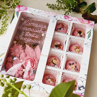 Boîte d'emballage de chocolat imprimée personnalisée Boîte cadeau de luxe en papier rigide pliable Boîte de chocolat sucré avec fenêtre de bac à papier d'impression