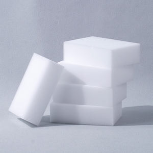 Emballé 10 pièces 10*7*3cm pour éponge <span class=keywords><strong>magique</strong></span> <span class=keywords><strong>gomme</strong></span> mélamine fournitures de nettoyage multi-surface puissance tampons pour plinthe <span class=keywords><strong>mur</strong></span> - Product Image 4