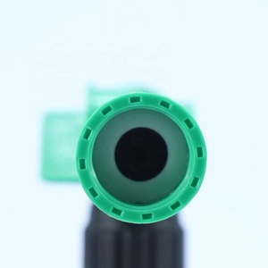 หัวฉีดน้ำสำหรับสายยางรดน้ำแบบเชื่อมต่อเร็วสำหรับมืออาชีพ ผลิตจากพลาสติกรีไซเคิลรักษ์โลก พร้อมหัว<span class=keywords><strong>ฉีด</strong></span>แบบฝักบัว - Product Image 4