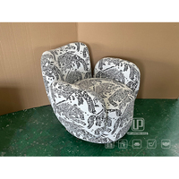 Fauteuil en tissu à motif floral moderne de style nouveau, avec accent bouclé en forme de pétale, pour salon, hall d'hôtel, canapé