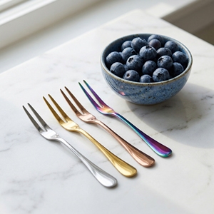 Fourchettes à fruits créatives en acier inoxydable pour la maison, hôtel, restaurant, vaisselle de dessert, gâteau, finition miroir Guangdong - Product Image 3