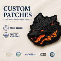 Écussons personnalisés de qualité supérieure, logo en silicone, badge 3D, étiquette de marque en caoutchouc, résistance industrielle pour chemises de golf, de polo et de sport