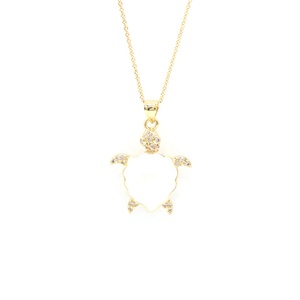 2025 <span class=keywords><strong>Queenie</strong></span> joyería de latón de moda 18 Kgold plateado Animal colgante en forma de tortuga para hombres y mujeres - Product Image 2