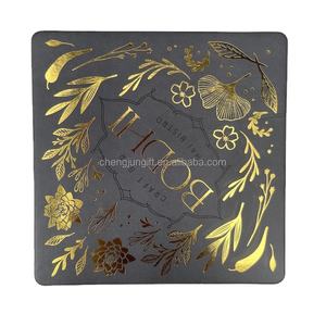 أضف تصميم شعار شركتك على حاملات أكواب البيرة، حاملات أكواب مشروبات من الورق المقوى عالية الجودة - Product Image 6