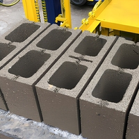 Machine de fabrication de briques et de blocs en béton QT4-15B Aiwei entièrement automatique, contrôlée par PLC, à pression hydraulique, pour pavés creux et pleins, facile à utiliser