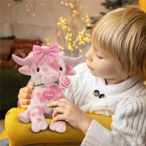 Peluche Mucca Rosa, Simpatico Pupazzo di Mucca Highland Rosa, Morbido e Soffice Peluche di Mucca Highland per Regalo di San Valentino - Product Image 1