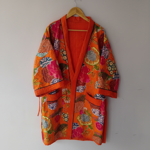 Magnifique kimono long en coton imprimé à la main avec ceinture à nouer pour la nuit, robe de chambre pour femmes, imprimé floral - Product Image 1