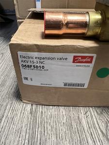 Vanne d'expansion électrique Danfoss AKV 15-3 NC 068F5010 à souder ODF – Composant de refroidissement fiable avec étanchéité garantie - Product Image 4