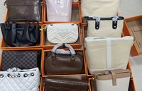 Fournisseur de gros de sacs pour femmes de haute qualité, sacs d'occasion, sacs d'Italie, sacs usagés, livraison aléatoire, sacs à main de marque originaux pour femmes