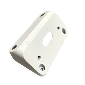 Brida de aluminio, componente metálico personalizado, diseño biselado pintado para ensamblaje mecánico - Product Image 5