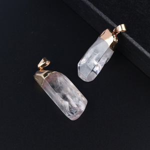 Colliers en cristal naturel de guérison en gros, pendentifs en quartz brut plaqué or pour bijoux féminins - Product Image 5