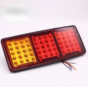 Feu arrière et clignotant de remorque 15W 12V 60 LED, étanche IP67, ajustement universel, garantie 2 ans, approvisionnement direct usine - Product Image 2