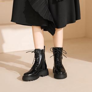 Botines de piel sintética para mujer, estilo otoñal, cómodos, negros, con cordones, de cuero vacuno, con cremallera, suela gruesa, transpirables, con forro de piel - Product Image 4