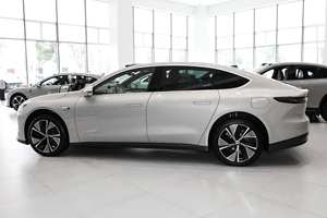 Nio ET7 Véhicule électrique pour passagers <span class=keywords><strong>Voiture</strong></span> à énergie nouvelle pour adultes 5 portes 5 places Comparable à Weilai ET7 <span class=keywords><strong>Voiture</strong></span> électrique pour adultes - Product Image 4