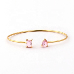 Bracelet manchette empilable réglable en pierre précieuse rose fuchsia délicate, plaqué or, classique, El Joyero India, cadeau de créateur pour elle - Product Image 6