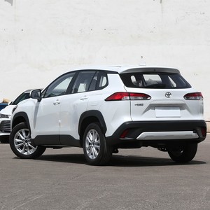 2023年丰田卡罗拉 Cross 2.0L 二手车 深色内饰 汽油 热销 中国 适用于2022年 2023年 2024年 - Product Image 3