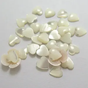 Cabujones de perlas pulidas con corazón, cabujones personalizados con carcasa blanca, parte trasera plana, Corazón