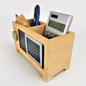 Organisateur de bureau rectangulaire en bois, porte-stylos et crayons pratique avec calendrier, boîte de rangement et ornements – Idéal comme cadeau - Product Image 3