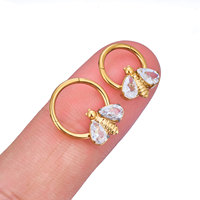 Vente en gros G23 Titane F136 Nez Hoop Chauve-souris et abeille Forme Boucle d'oreille Segmenté Oreille Tragus Clips Charnière Anneau pour Femmes Piercing Bijoux