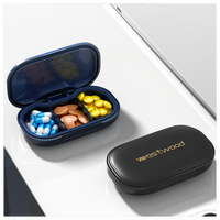 Boîte à médicaments portable mini, design classique en plastique, idéale pour les voyages, avec compartiments pour médicaments