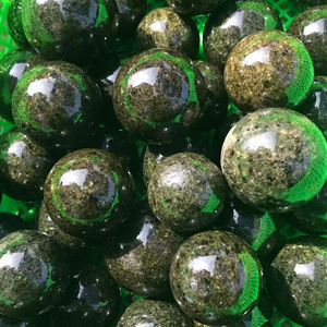 Venta al por Mayor de Esferas de Cuarzo de Olivino Natural, Piedra Decorativa de Peridoto para Decoración del Hogar y Regalos - Product Image 1