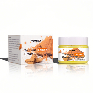 Crème hydratante réparatrice pour la peau au curcuma et au citron comme ingrédients principaux pour les soins quotidiens du visage - Product Image 1