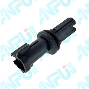 ฐานไฟวิ่งกลางวัน Nissan EQ7202 T10 12V ซ็อกเก็ตไฟจอดรถด้านหน้า อุปกรณ์ติดตั้งไฟรถยนต์ - Product Image 3