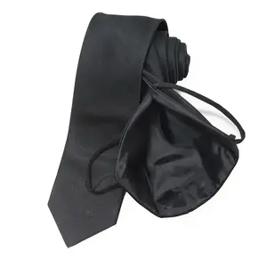 Brandneue benutzer definierte Herren personal isierte Krawatten Seiden krawatten mit Gesicht M A S K.