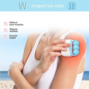 Rodillo de Hielo Portátil para Uso Doméstico, Masajeador Facial, Rodillo de Masaje Facial con Hielo - Product Image 5