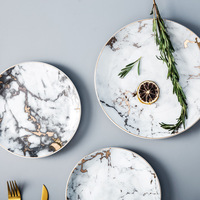 Assiette en céramique écologique de Style nordique pour une utilisation au restaurant salade et plat à steak de mode en gros avec motif en marbre