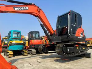 รถขุดขนาดเล็ก Doosan DX60 มือสอง เครื่องยนต์ Doosan 6 ตัน รุ่นปี 2022 รับรองจากเกาหลี ปั๊ม ENERPAC Kawasaki สภาพดี - Product Image 2