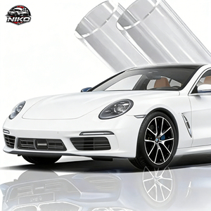 Fábrica de Películas NIKO, Venta al por Mayor de Película Protectora de Pintura para Automóviles OEM, Vinilo para Automóviles sin Burbujas, Vinilo Impreso Transparente TPU, PPF para Envoltura de Automóviles - Product Image 1