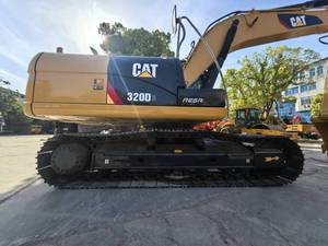 Excavatrice CAT320D2 d'occasion en excellent état, équipée d'un moteur principal, livraison mondiale - Product Image 6