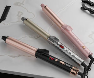 Fer à boucler électrique en céramique certifié MCH avec écran LCD, double tension, pour hôtels et camping-cars - Product Image 1