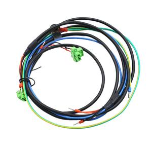 Industrielle Steuerungsverkabelung mit 2-poligen Grünen Phoenix-Klemmenblöcken für Geräte-Stromversorgung - Product Image 1