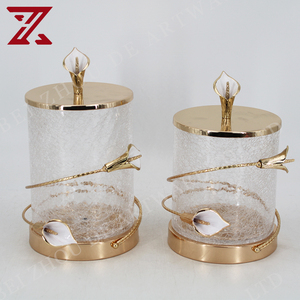 Hot Bán Vòng Hình Dạng Hộp Thủy Tinh Đồ Ăn Nhẹ Và Ngọt Ngào Hộp Thủy Tinh Lưu Trữ Jar Container Cho Trang Trí Nội Thất - Product Image 1