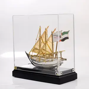 Modelo de barco de regalos de negocios de lujo de la UE diseño personalizado aceptado decoración de oficina modelo de velero de metal