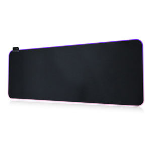 Alfombrilla de Ratón LED Negra Suave Antideslizante al por Mayor, Alfombrilla de Juego RGB Extragrande de 800*300*3mm para Teclado y Ratón - Product Image 1