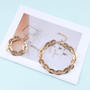 European American Fashion Jewelry <b>Set</b> Zinc Alloy Chain Necklace <b>Bracelet</b> Women's Geometric Oval Design Minimalist Punk Style - Product Image 1