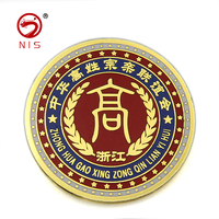 Fabricant professionnel de badges personnalisés avec impression UV et peinture selon votre propre design