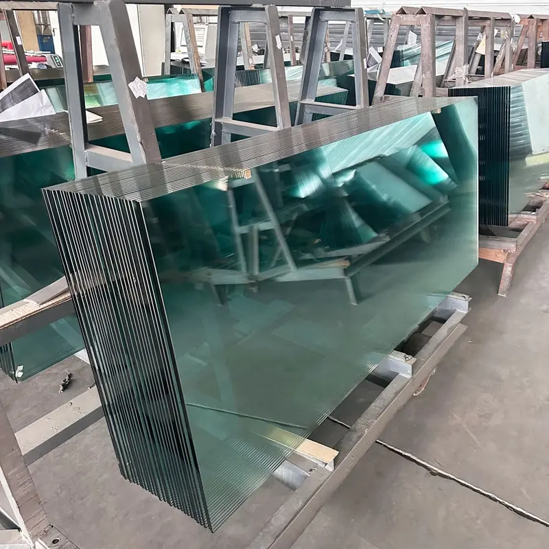 lieferung 2 mm 3 mm 4 mm 5 mm 6 mm 8 mm 10 mm 12 mm durchsichtiges Gebäude gehärtete badezimmer-duschtür glasplatten fabrik in china