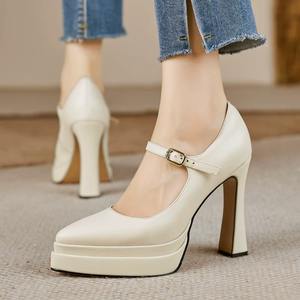 รองเท้าส้นตึกแบบสวม รุ่นใหม่ประจำฤดูใบไม้ร่วงและฤดูร้อน สไตล์แมรี่เจน สำหรับเจ้าสาว หนังพรีเมียม ดีไซน์ย้อนยุคแบบฝรั่งเศส สายไขว้ แฟชั่นอินเทรนด์ - Product Image 4