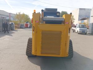 <span class=keywords><strong>Skid</strong></span> Steer <span class=keywords><strong>Loader</strong></span> TS125 Multifungsi Konstruksi Gudang Pembersihan Salju Konsumsi Bahan Bakar Rendah Tahan Lama - Product Image 5