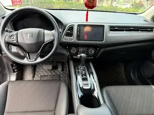 Honda Vezel 2020 2021 <span class=keywords><strong>2022</strong></span>, SUV de 5 Plazas con Tracción Delantera, Auto Usado de Gasolina a <span class=keywords><strong>Precio</strong></span> Económico - Product Image 2