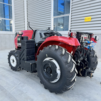 Vente à prix réduit de petits tracteurs à quatre roues, y compris des outils agricoles