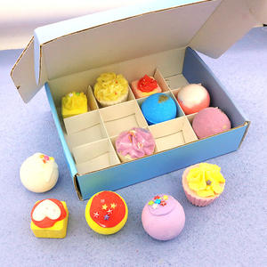 Set de Regalo de 12 Bombas de Baño Hechas a Mano - 12 Piezas de Divertidos Cupcakes Efervescentes, Ideales para Baños de Burbujas y Spa, Regalo Perfecto para Niños, Mujeres y el Hogar - Product Image 4