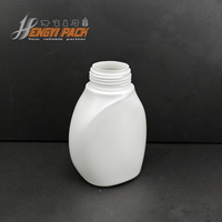 Bouteilles à pompe à mousse de savon transparentes blanches en HDPE de 300ml avec pompe moussante et bouchon de bouteille de lavage du visage