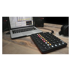 Console de mixage MIDI Akai Professional Midimix 8 canaux avec faders et boutons pour DJ et production musicale - Product Image 4